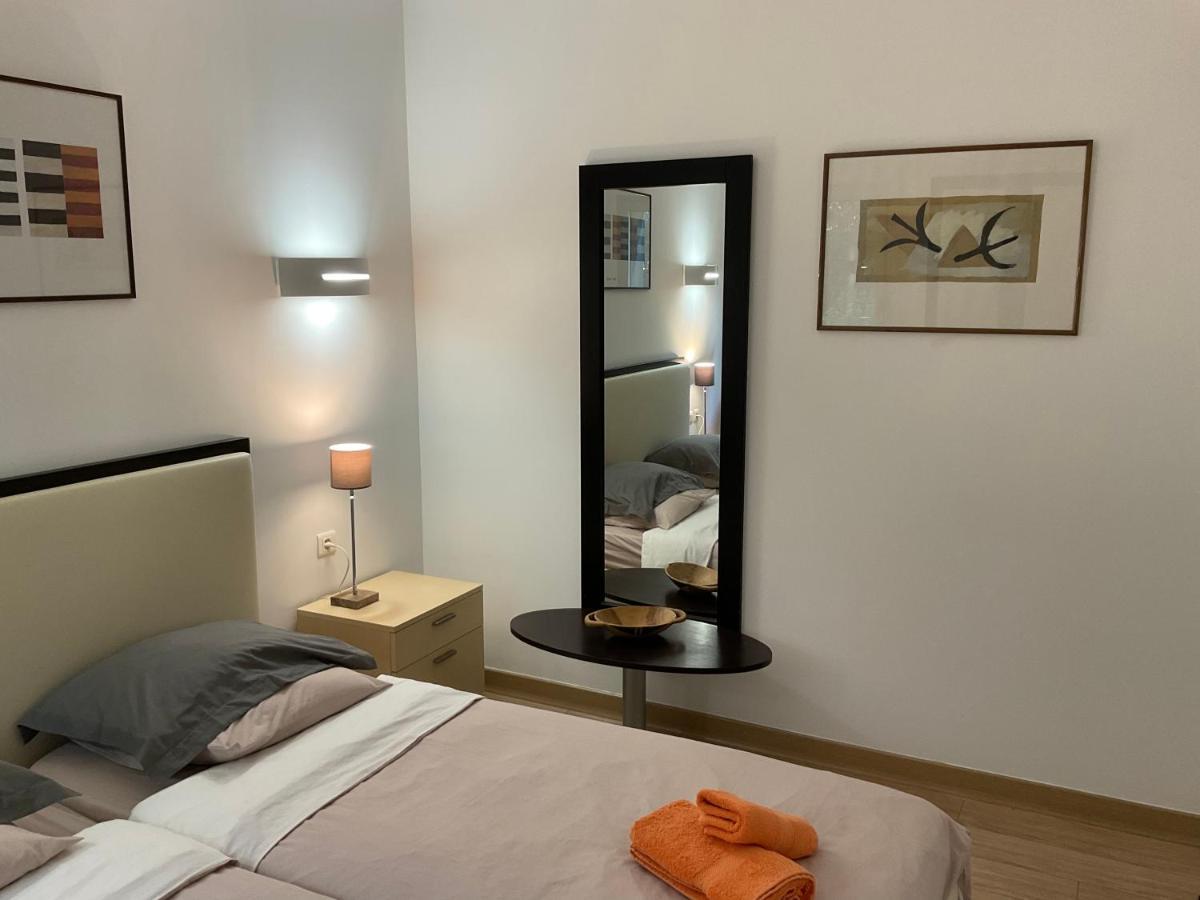 Residence Cala Sultana -Baie Santa Giulia - Rez Jardin 1Ere Ligne Porto-Vecchio  Eksteriør billede