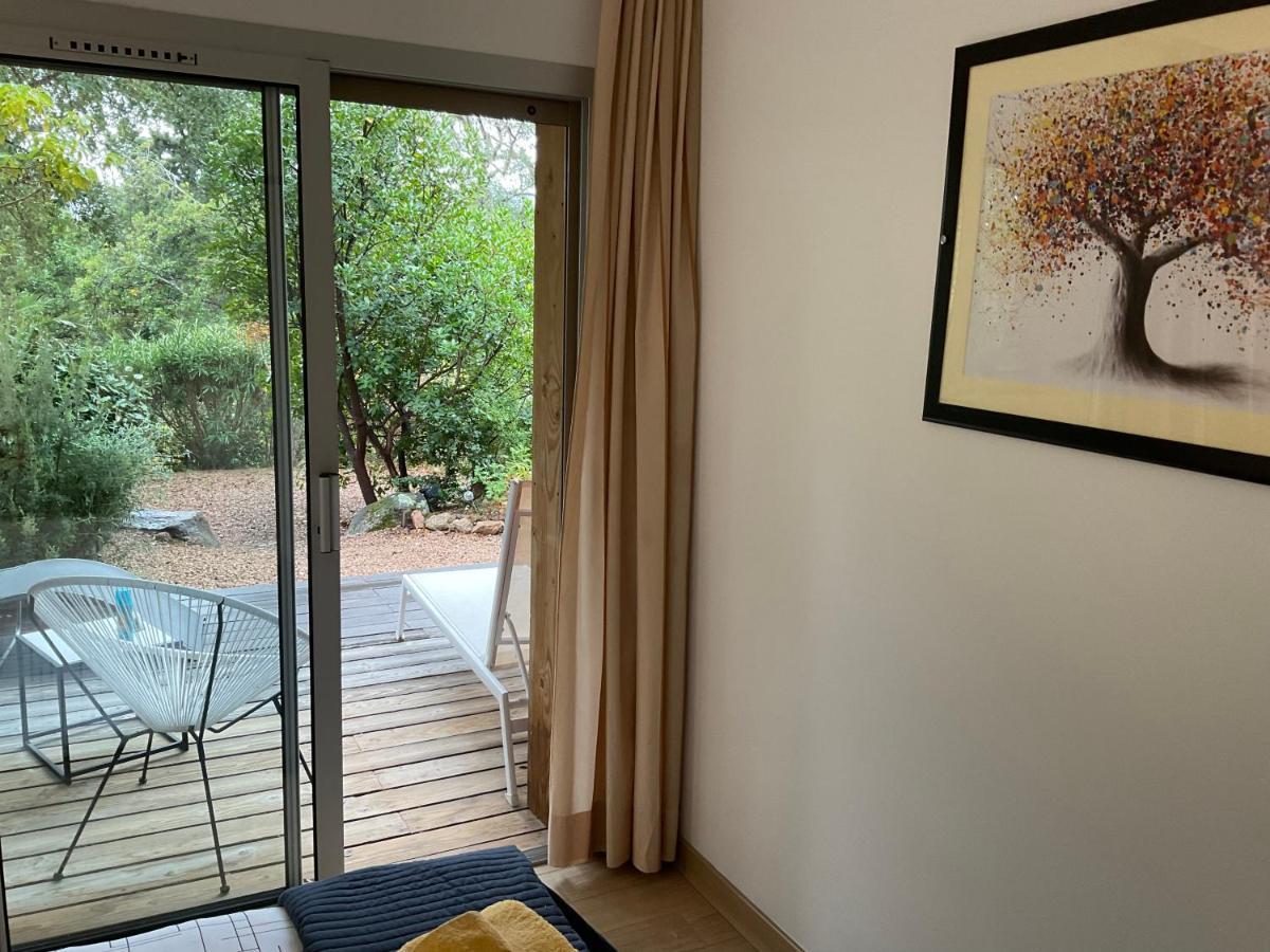 Residence Cala Sultana -Baie Santa Giulia - Rez Jardin 1Ere Ligne Porto-Vecchio  Eksteriør billede
